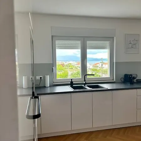 Vali 2 Apartment *