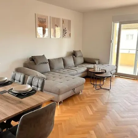 Vali 2 Apartment Trogir